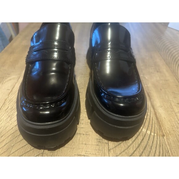 Aldo Shanna Loafer Black Patent Size 7.5 M Platform Lug Sole Worn Once - Picture 4 of 6